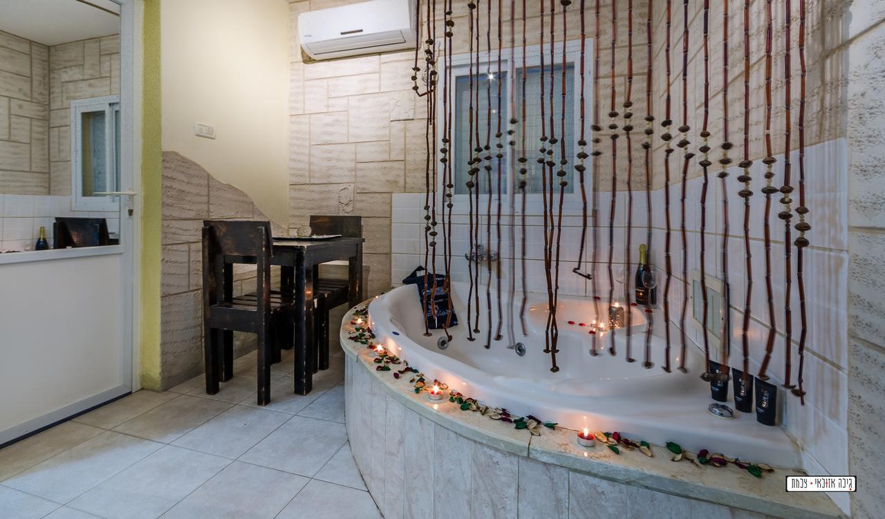 Villa Moon Light Yavneʼel Exterior foto
